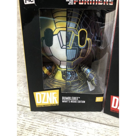 DZNR Optimus Prime Transformers Yume What’s Inside Edition #01 #02 Bumblebee New - Picture 7 of 9